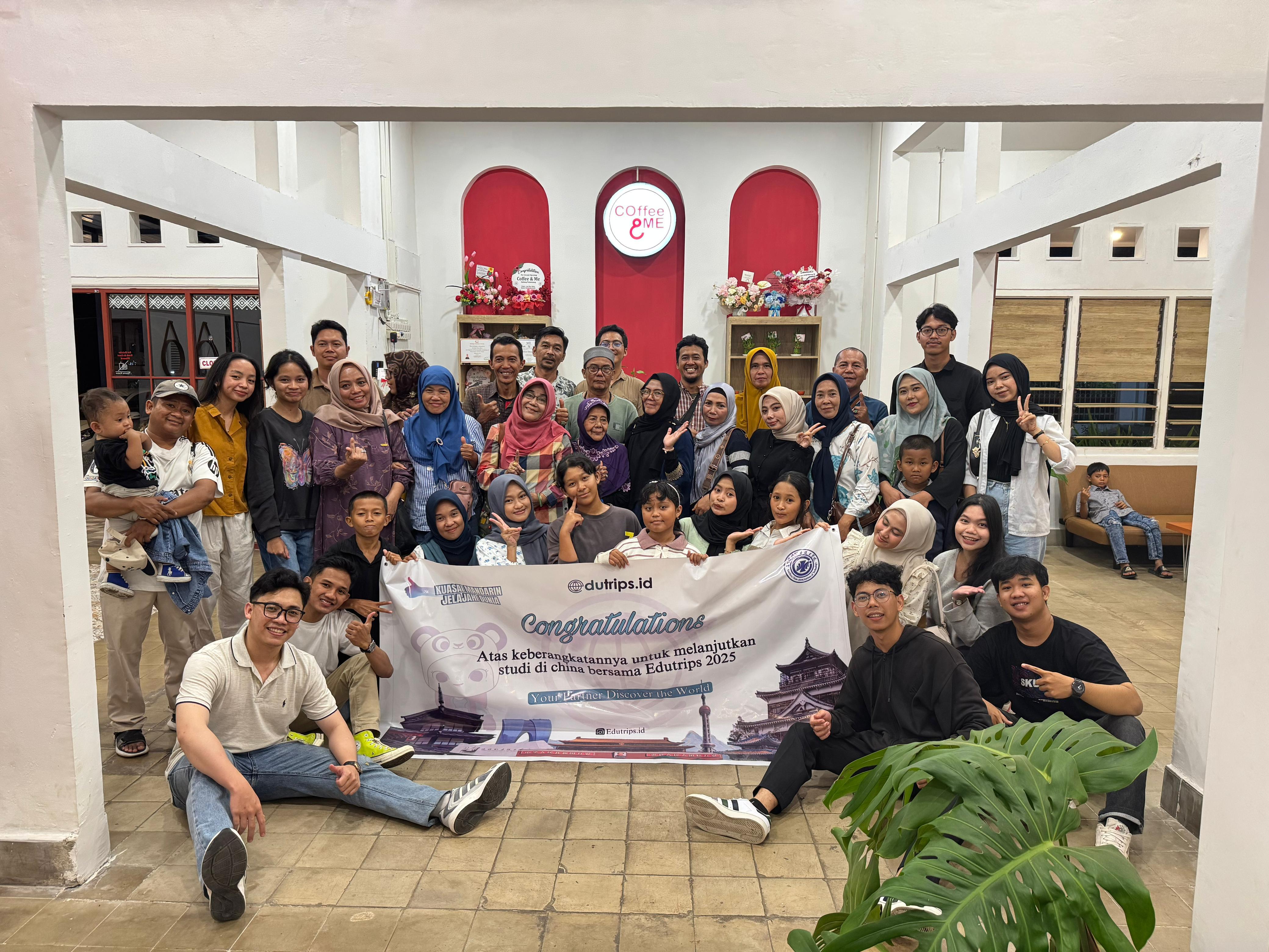 Pengantaran Mahasiswa Ke China